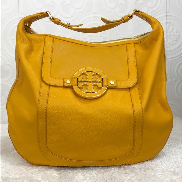 Tory Burch Handbags - 🌸OFFERS?🌸Tory Burch Leather Yellow Large Purse